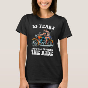 Camiseta 33 Anos E Ainda Aproveitando A 33ª Viagem