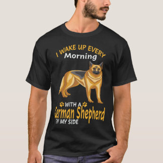 Camiseta 33 Eu acordo todas as manhãs com um Pastor Alemão