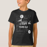 Camiseta 33rd Birthday Square Root Math 33 Years Old Bday<br><div class="desc">Birthday Design For anyone who's horoscope say difficult & Stubborn But totally worth.Wear it with pride at work,  school gym perfect to pair with shorts,  leggings or jeans for a casual yet trendy Look</div>