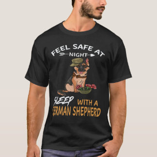 Camiseta 34 Sinta-se Seguro à Noite Durma Com Um Pastor Ale