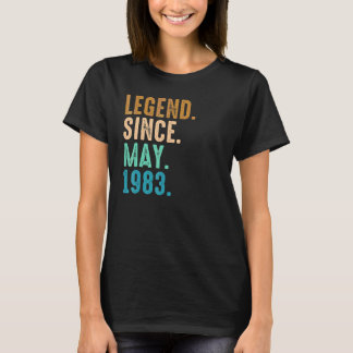 Camiseta 39. º aniversário Legenda de 39 anos desde maio de