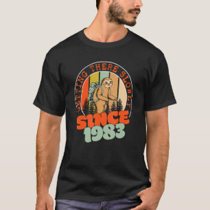 Camiseta 39 Anos Chegando Lentamente Desde 1983 39º Nascime