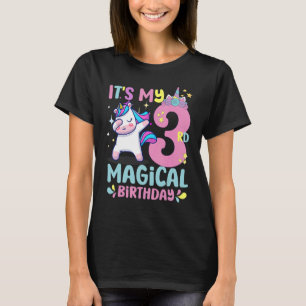 Camiseta 3 anos é meu terceiro aniversário mágico Unicórnio