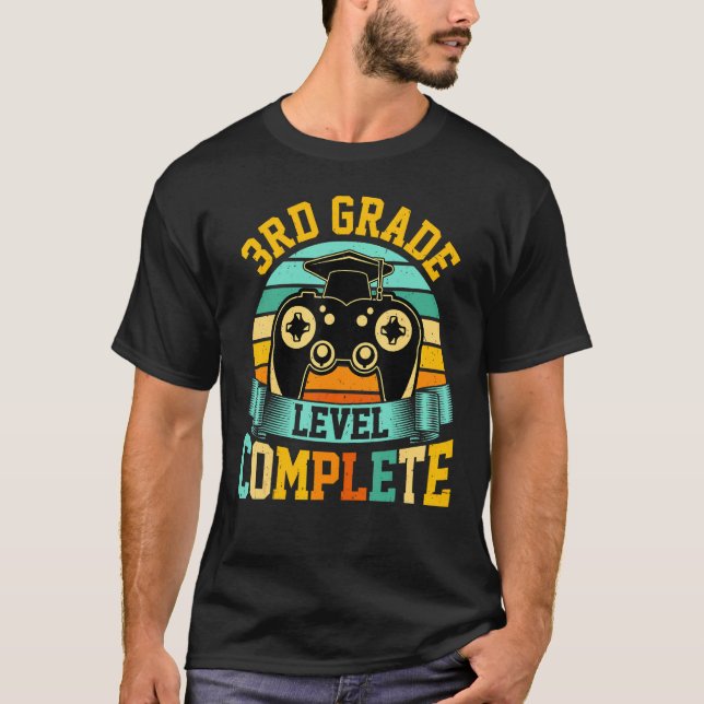 Camiseta 3rd Grade Level Complete  Video Gaming Gamer Gradu (Frente)