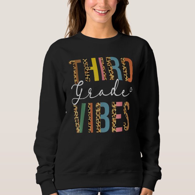 Camiseta 3rd Grade Teacher Back To School  Third Grade Vibe (Frente)