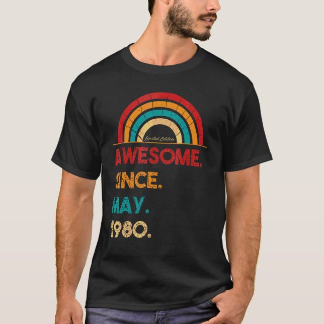Camiseta 42 anos de idade incrível desde maio de 1980 42º a (Frente)