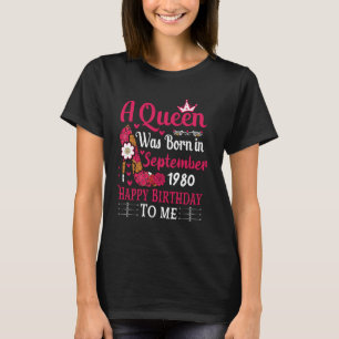 Camiseta 44 Birthday High Heel Uma Rainha Foi Nascer Em Sep