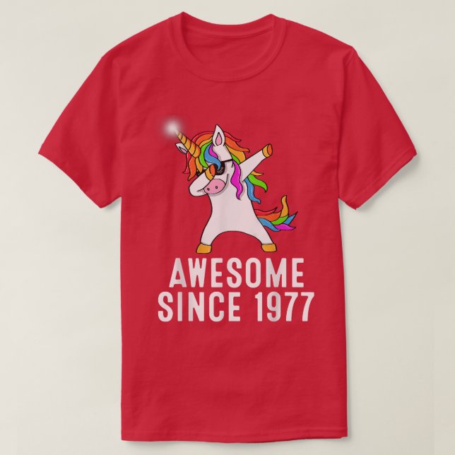 Camiseta 44, unicórnio dab, incrível desde 1977 (Frente do Design)