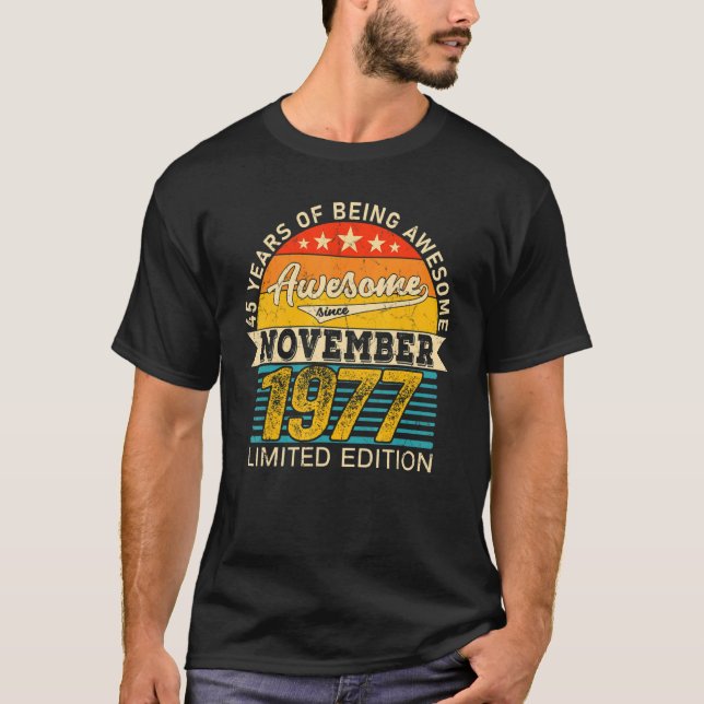 Camiseta 45º Aniversário 45 de novembro de 1977 Nascer 1977 (Frente)