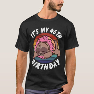 Camiseta 46 Anos De Idade, Lama Engraçada E Rosquinha Retro
