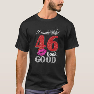 Camiseta 46 Anos De Idade Oferece 46 Anos De Aniversário E