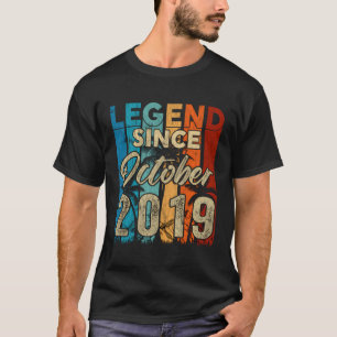 Camiseta 4 Anos De Idade Oferece A 4ª Legenda De Menino De 