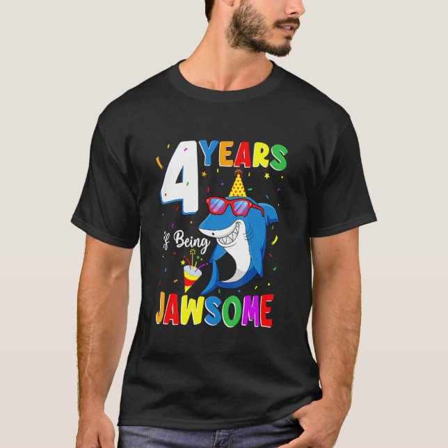 Camiseta 4 Anos De Tubarão Jawsome 4º Aniversário 4 Anos (Frente)