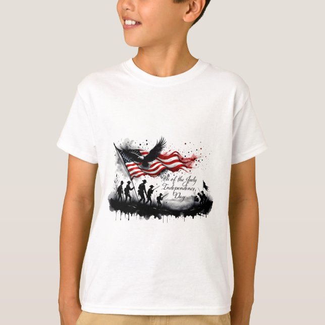 Camiseta 4 de julho Arte Patriótica com Bandeira e Soldados (Frente)