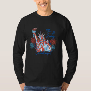 Camiseta 4 De Julho Bandeira Patriótica Dos Eua Com Estátua