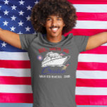 Camiseta 4 de julho Dia da Independência Cruise<br><div class="desc">Este design pode ser personalizado na área fornecida pela alteração da foto e/ou do texto. Ou pode ser personalizado clicando em Personalizar este Modelo e, em seguida, escolhendo o clique para personalizar mais a opção e excluir ou alterar a cor do plano de fundo, adicionar texto, alterar a cor ou...</div>