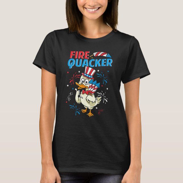 Camiseta 4 de julho Fogo Patriótico Duck Fire Quacker Engra (Frente)