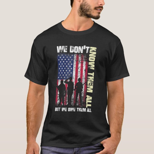 Camiseta 4 de julho Não os conhecemos todos, mas nós os dev (Frente)