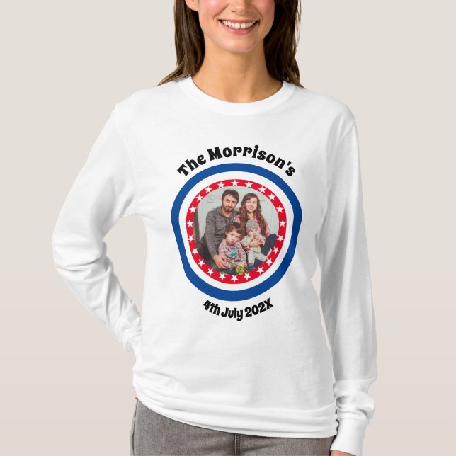 Camiseta 4 de julho Nome da Foto da Família Vermelho e Azul (Frente)