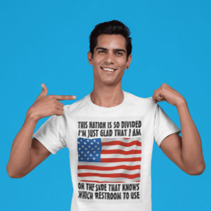 CAMISETA 4 DE JULHO SABER QUAL BANHEIRO USAR