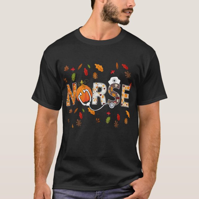 Camiseta 4m85 Enfermeiro Maple Leaf Fall Autumn Vibes Graça (Frente)