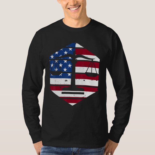 Camiseta 4th Of July Lawyer Attorney US Flag Scale Of Justi (Frente)