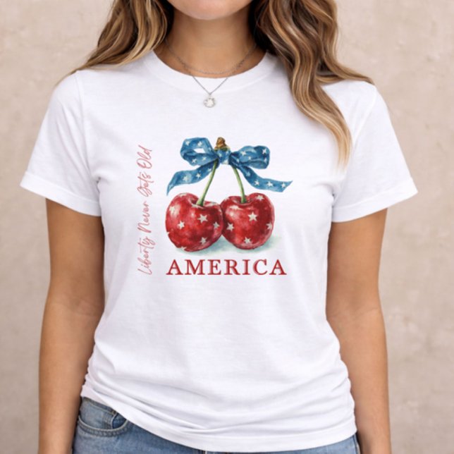 Camiseta 4th of July Patriotic Cherry (patriotic women t-shirt with cherry and bow America design on neutral background)
