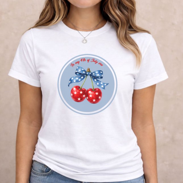 Camiseta 4th of July Patriotic Cherry (patriotic women t-shirt with cherry bow 4th of July design on neutral background)