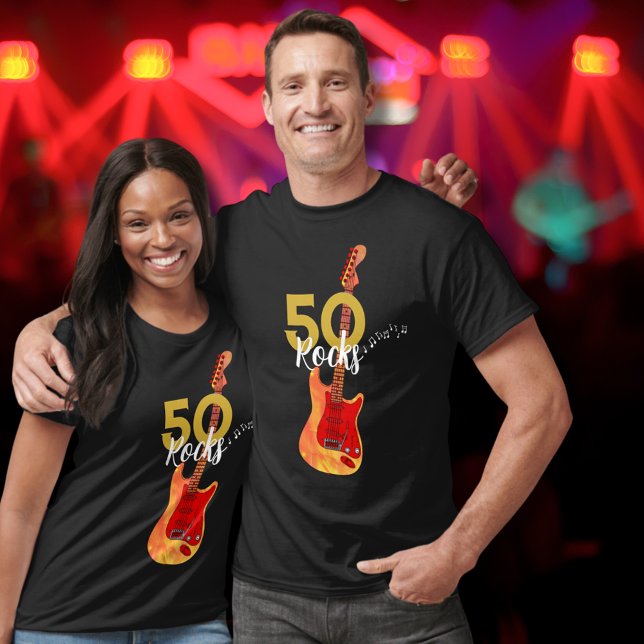 Camiseta 50º Aniversário Rock and Roll Guitar (50 rocks electric guitar black and gold 50th birthday Tshirts )