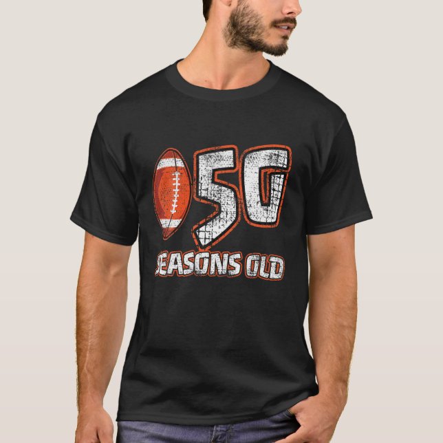 Camiseta 50 Anos 50 Épocas De Futebol Velho Futebol Engraça (Frente)