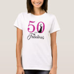 Camiseta 50 e Presente de Aniversário Fabuloso<br><div class="desc">Celebre fazer 50 anos com este elegante design de 50 anos. 50 e fabuloso em brilho rosa e preto com silhueta dançante. Produtos correspondentes e outras cores estão disponíveis em nosso compro. Ordens personalizadas são bem-vindas!</div>