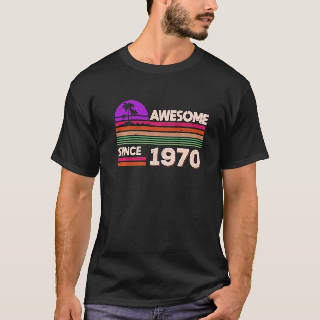 Camiseta 52º Aniversário Homens Mulheres Incríveis Desde 19 (Frente)