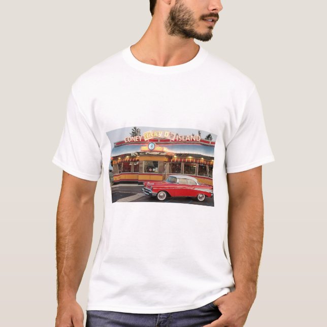 Camiseta 57 Chevy em frente ao "estilo 50 Coney Island" (Frente)