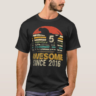 Camiseta 5 Birthday Dinossaur 5 Anos Crianças Desde