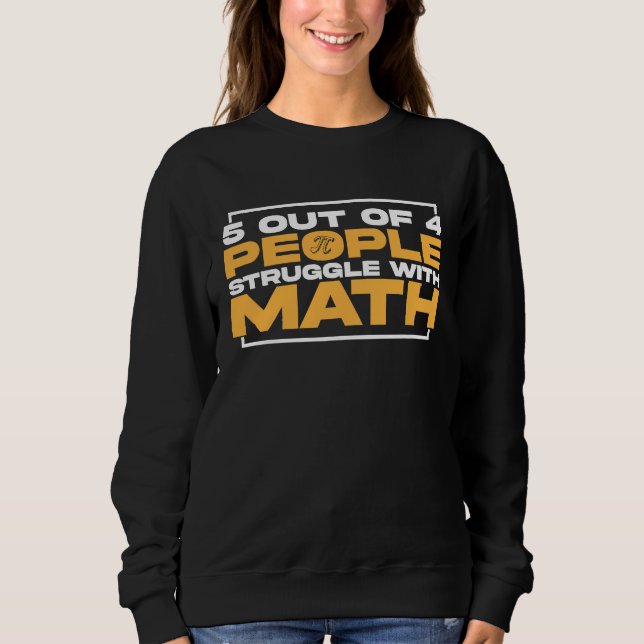 Camiseta 5 de 4 pessoas lutam com Matemática  Professor de  (Frente)