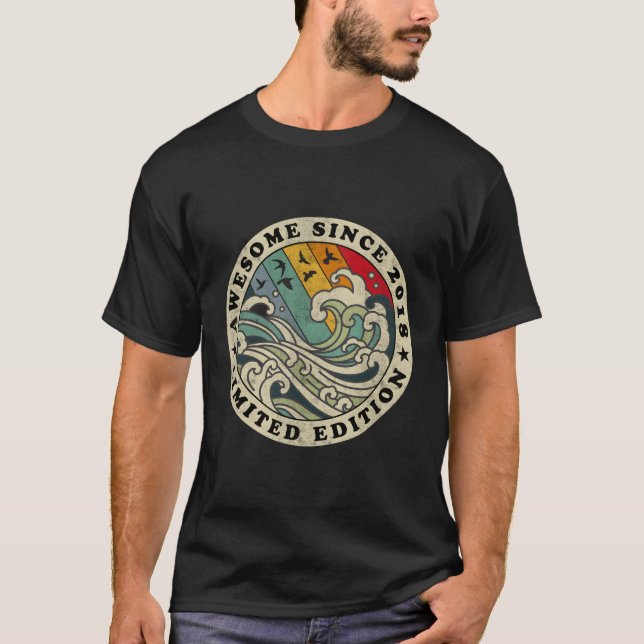 Camiseta 5 Incrível desde a 5 de 2018 (Frente)