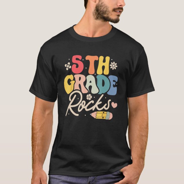 Camiseta 5th Fifth Grade Rocks  Back to School Teacher Stud (Frente)