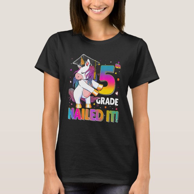 Camiseta 5th Grade Funny Unicorn Graduate Happy Last Day Of (Frente)