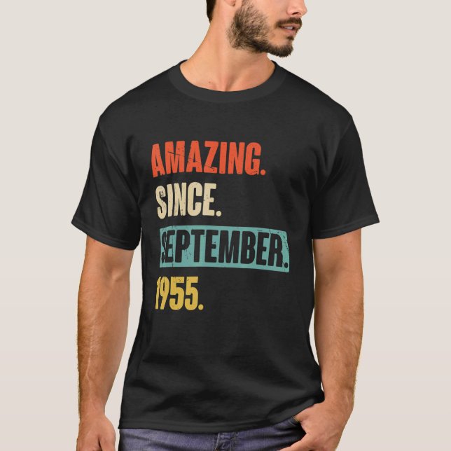 Camiseta 67 anos 67 anos surpreendente desde setembro (Frente)