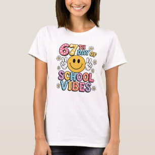Camiseta 67 Dias de Escola Meme 100º Dia de Escola Vibes S