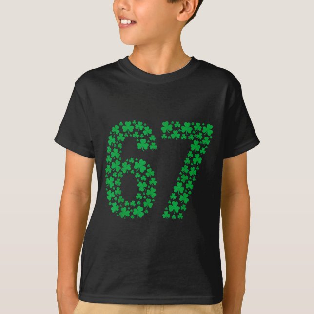 Camiseta 67 divertido seis sete geração meme vibrações sort (Frente)