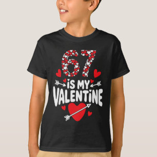 Camiseta 67 É Meu Dia dos Namorados 6 7 Corações