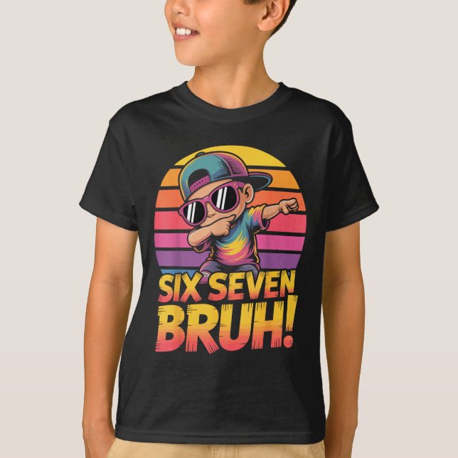 Camiseta 67 Meme Dabbing Six Seven 6 7 Bruh Funny Number De (Frente)