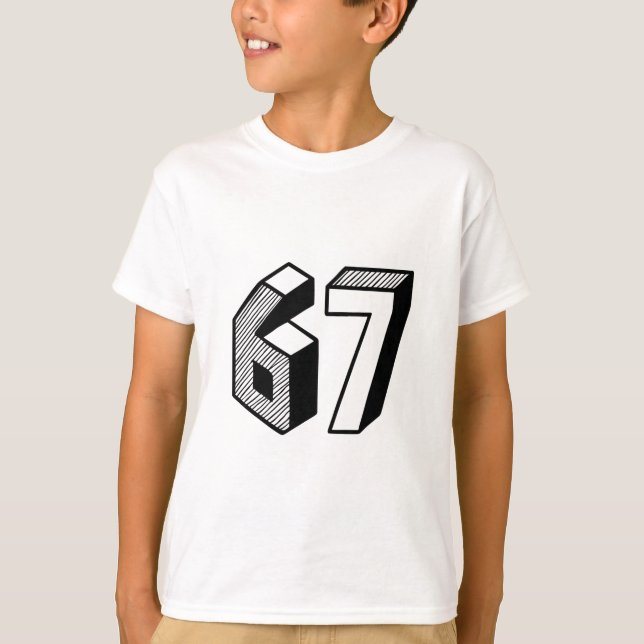 Camiseta 67 Meme Seis Sete 6-7 Piada Divertida da Internet  (Frente)