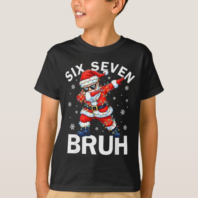 Camiseta 67 Natal Divertido Seis Sete Bruh Meme Dabbing San (Frente)