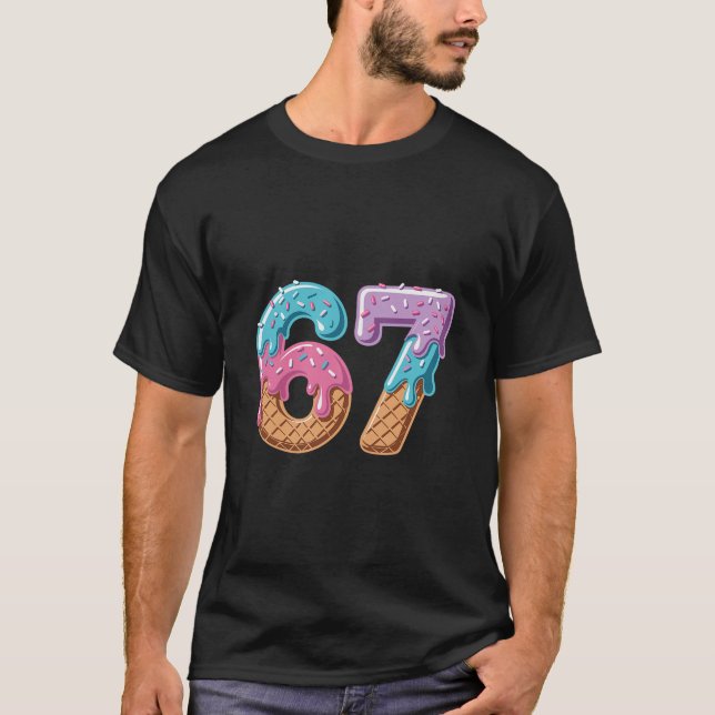 Camiseta 67 Sorvete Drip Engraçado Seis Sete Meme Número 6  (Frente)