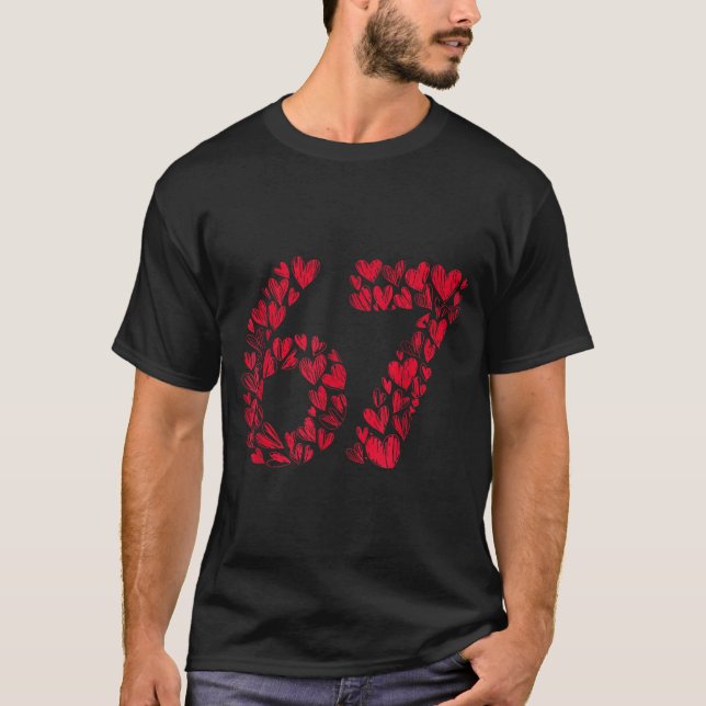 Camiseta 67 Valentine’s Day Heart 67 – Viral Valentine’s 67 (Frente)