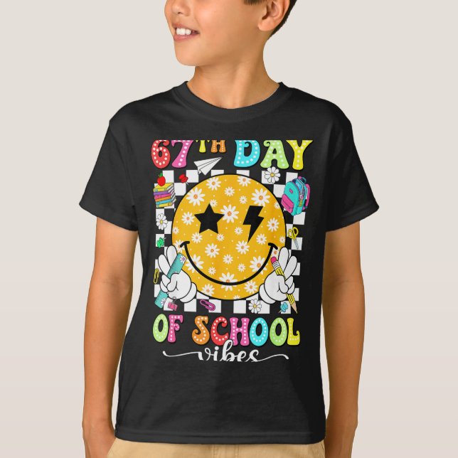 Camiseta 67th Day Of School Vibes 67 Days Smarter Teacher B (Frente)