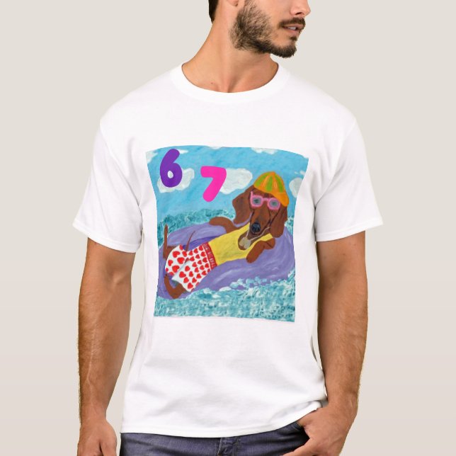 Camiseta 6 7 Dachshund beach bum on float (Frente)