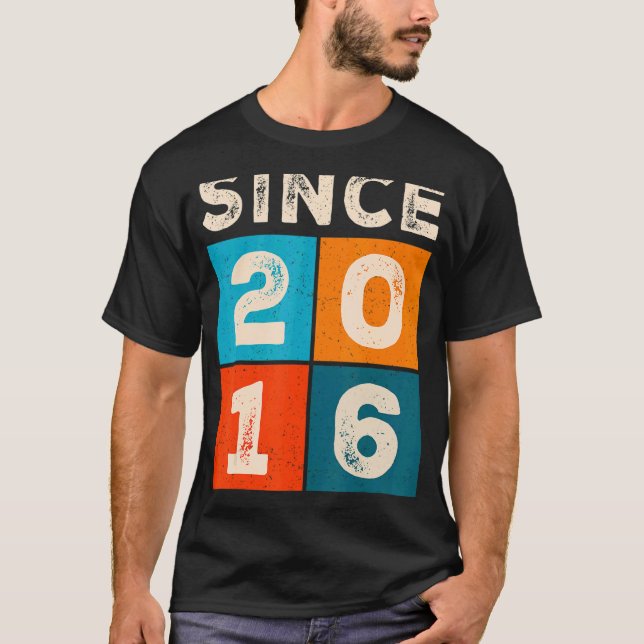 Camiseta 6 Birthday Incrível Desde 2016 (Frente)